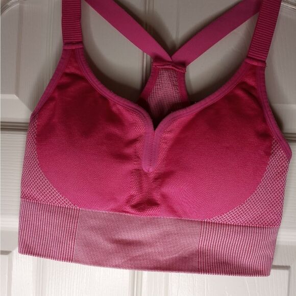 ATHLETIC WORKS Women’s Longline Sports Bra Small Impact Fuchsia - Picture 4 of 6